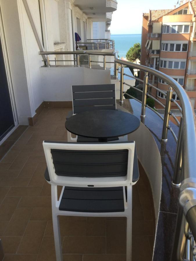 Kk Fafa Apartments Голем Екстер'єр фото