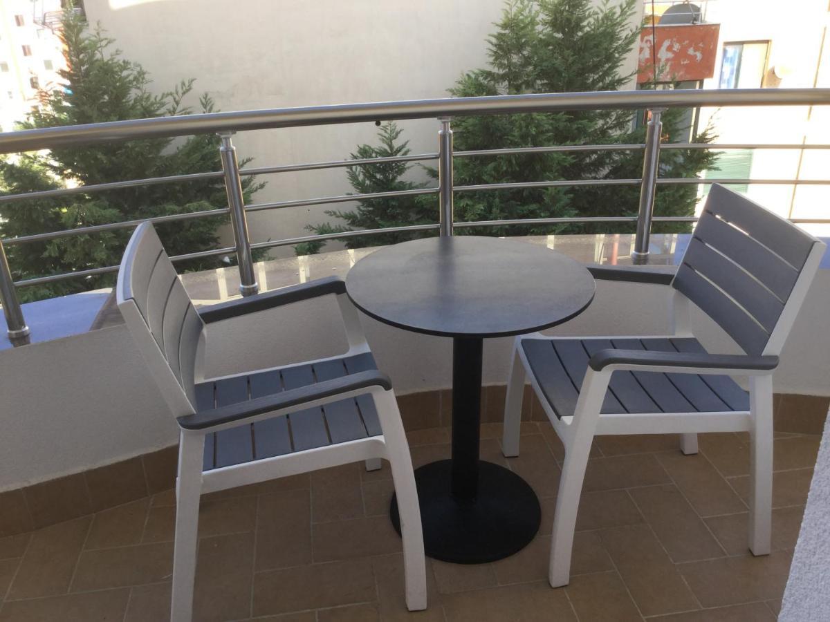 Kk Fafa Apartments Голем Екстер'єр фото